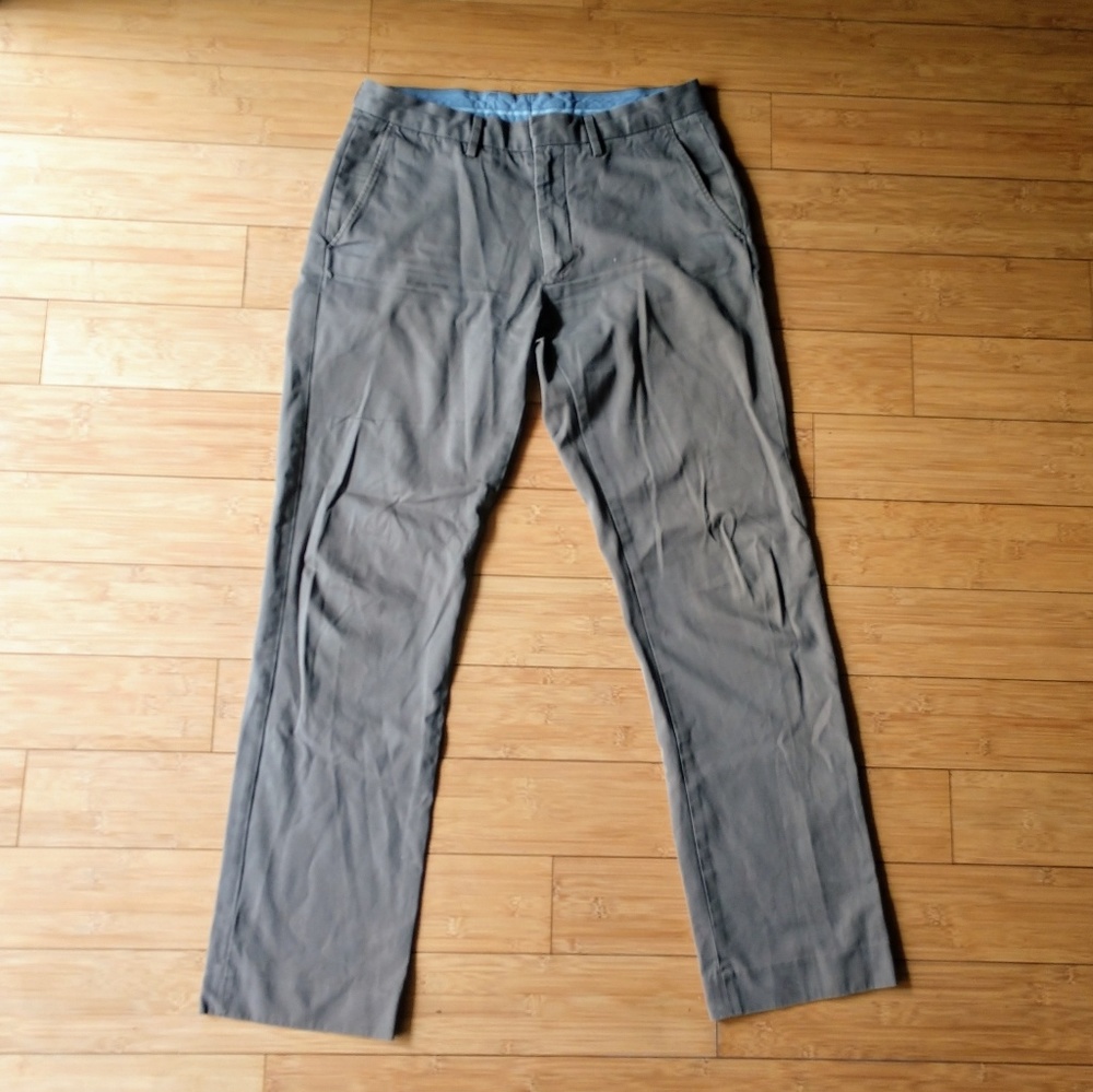 J. Crew Classic Fit Chinos size 31 x 32